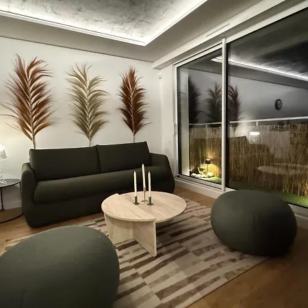 شقة D'architecte Face A La
