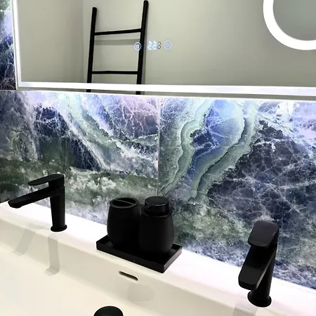 D'architecte Face à La Appartamento *